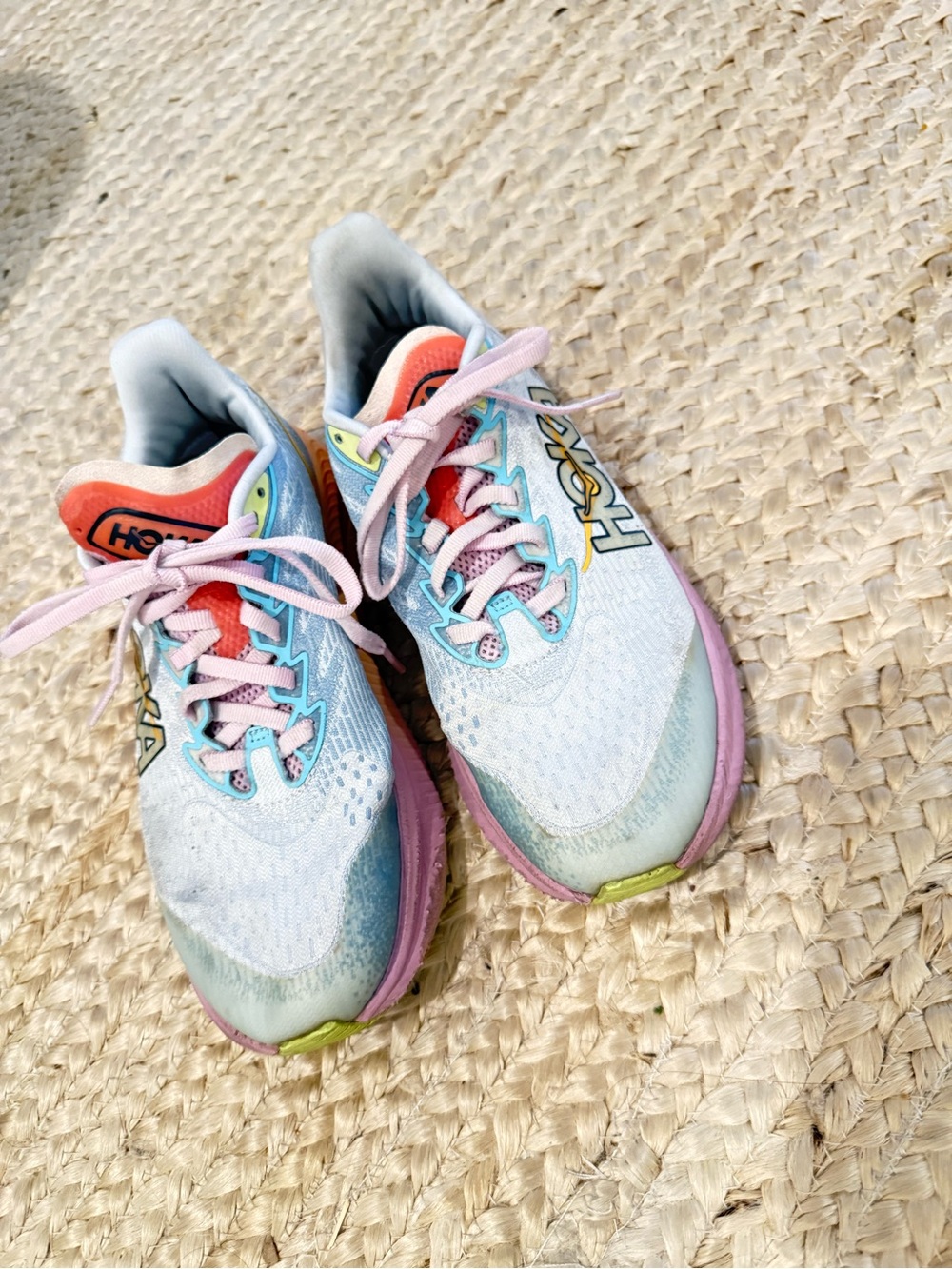 Hoka Kids Pastel Multicolor Sneakers - Pink, Peach, Aqua, Yellow size 4 - Picture 11 of 14